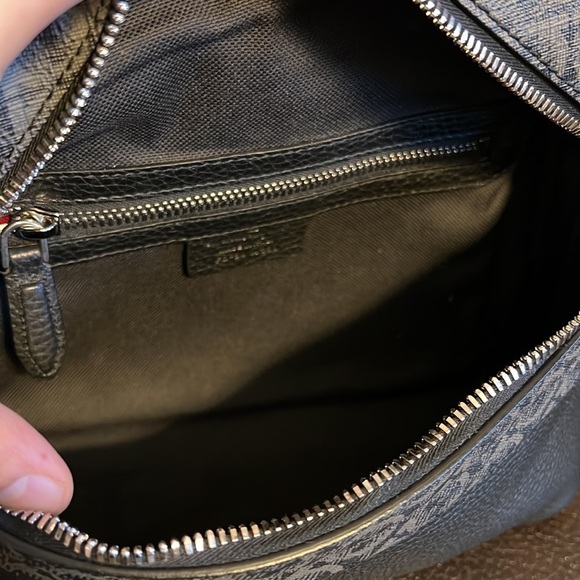 Salvatore Ferragamo unisex Gancini print logo monogram sling belt bag NEW - Picture 11 of 12